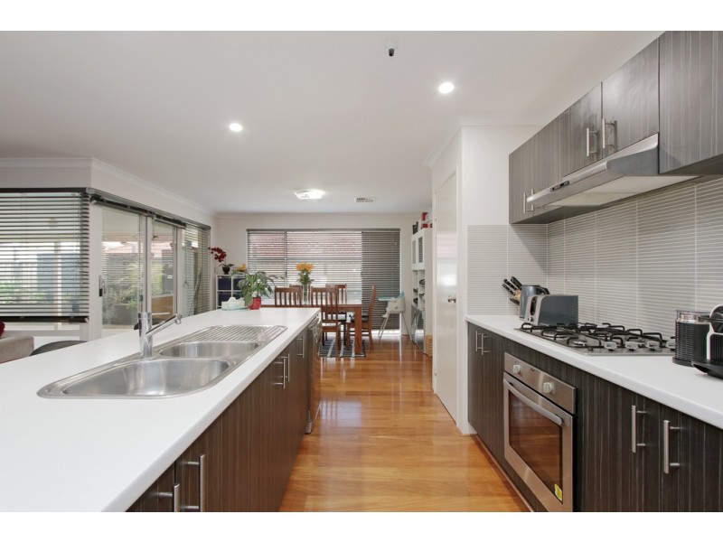 10 Salzburg Way, Wanneroo WA 6065