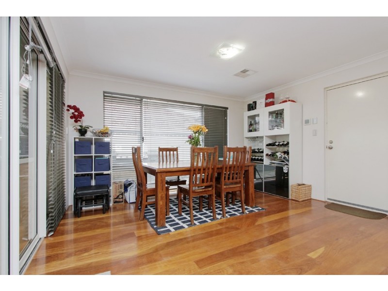 10 Salzburg Way, Wanneroo WA 6065