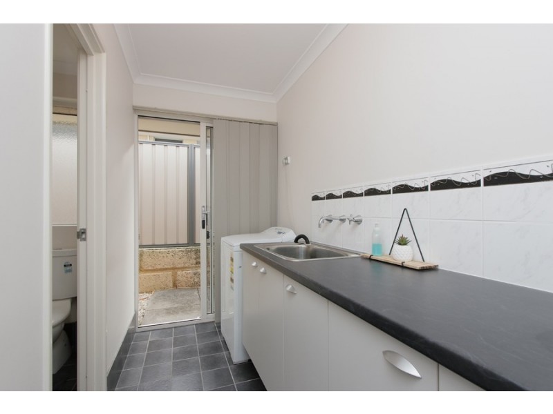 10 Salzburg Way, Wanneroo WA 6065