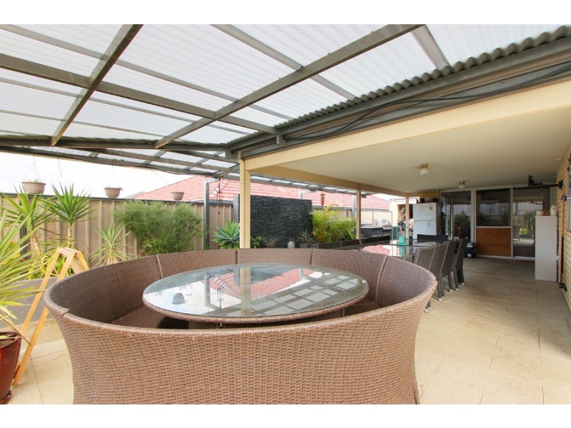 10 Salzburg Way, Wanneroo WA 6065