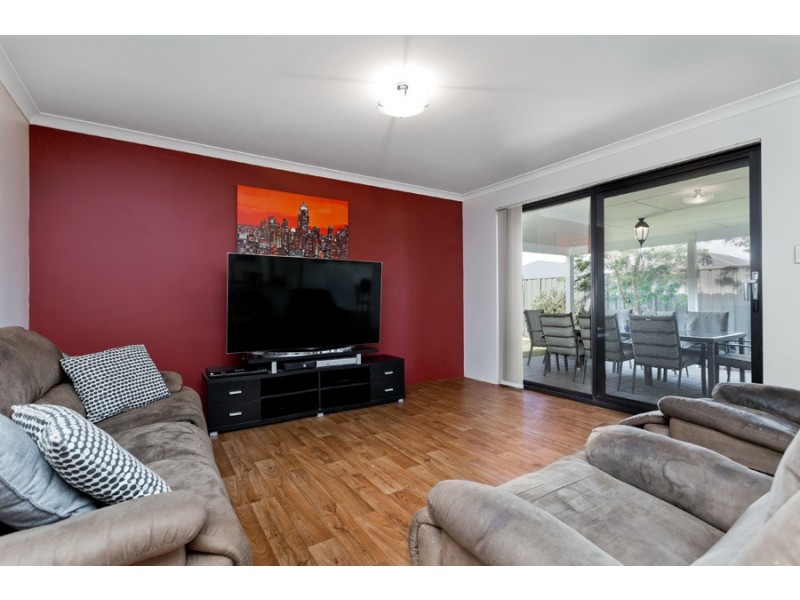 47 Willard Circuit, Banksia Grove WA 6031