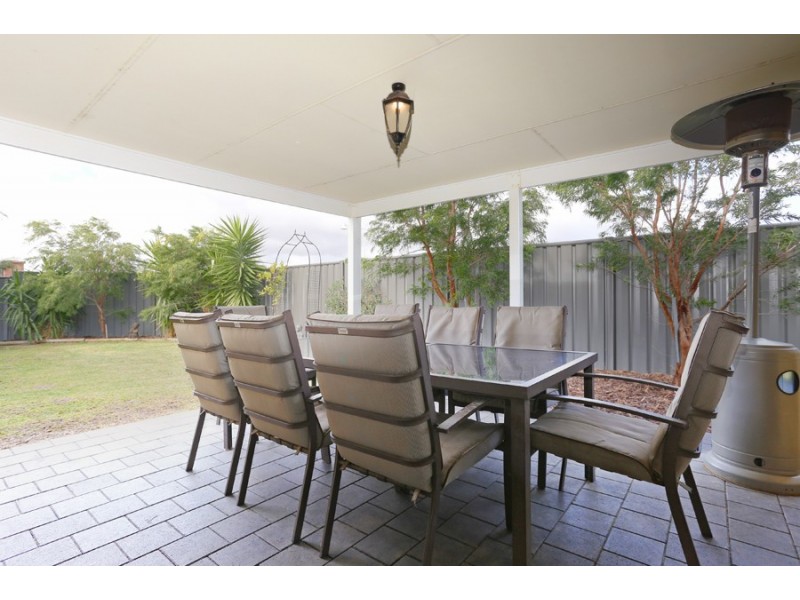 47 Willard Circuit, Banksia Grove WA 6031