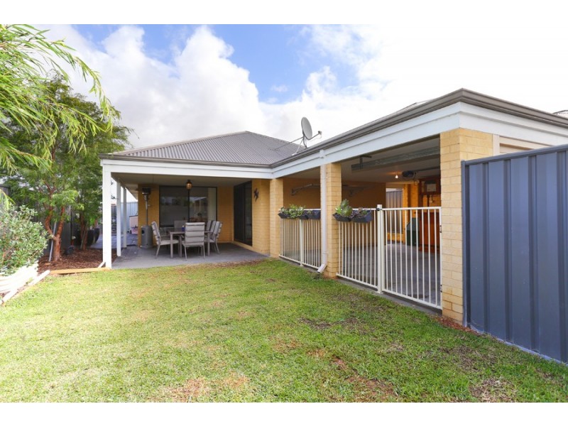 47 Willard Circuit, Banksia Grove WA 6031