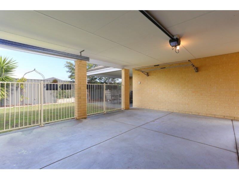 47 Willard Circuit, Banksia Grove WA 6031