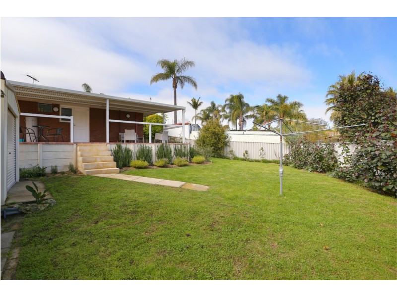 22a Manbari Crescent, Wanneroo WA 6065
