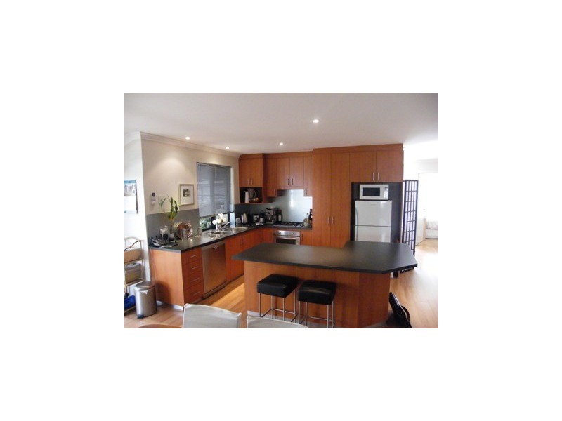 6 Macalpine Retreat, Kinross WA 6028