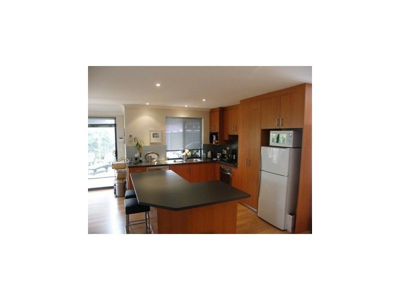 6 Macalpine Retreat, Kinross WA 6028