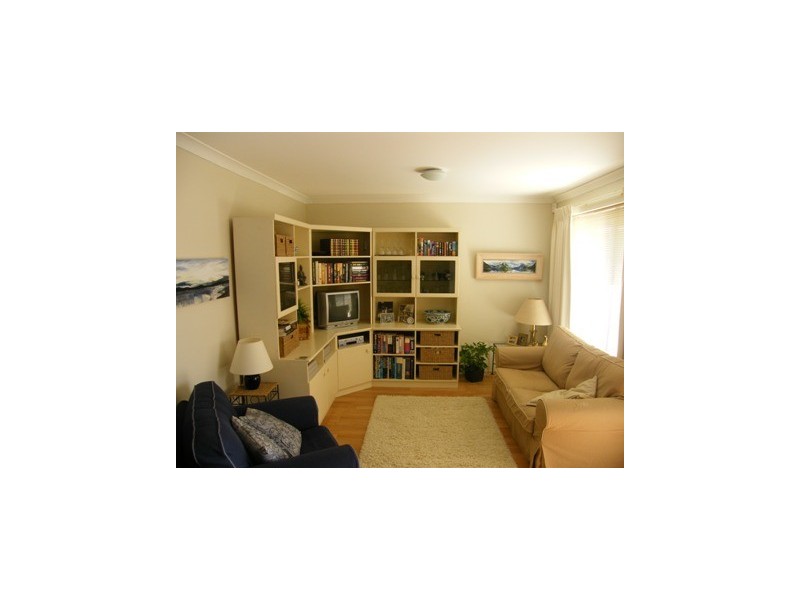 6 Macalpine Retreat, Kinross WA 6028