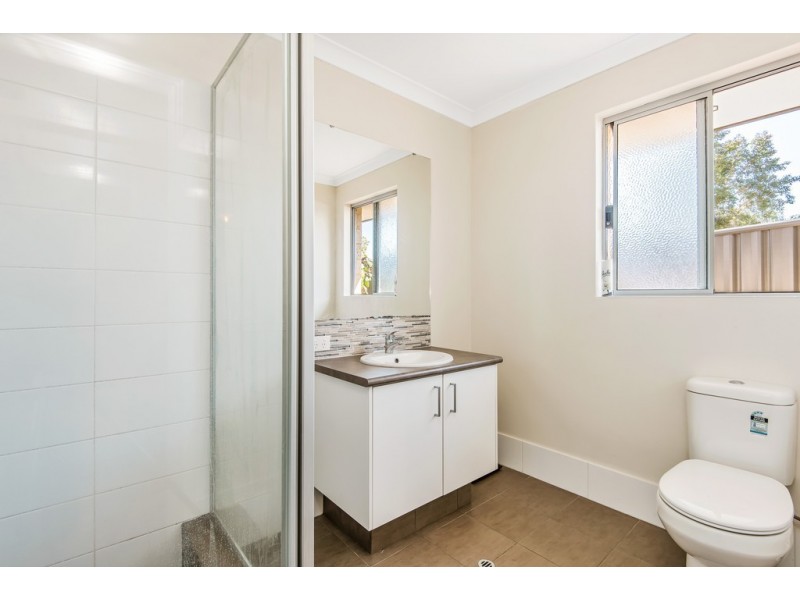 63 Grandis Boulevard, Banksia Grove WA 6031