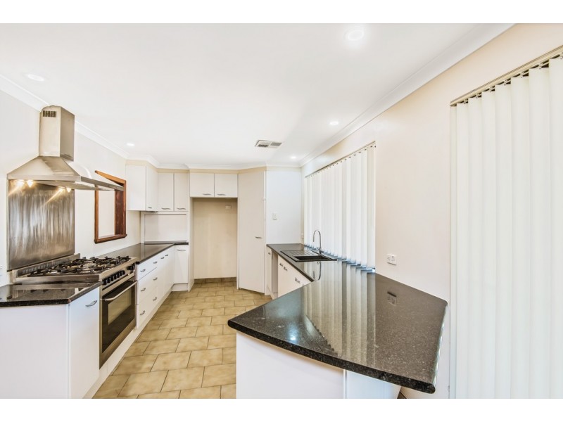 21 Minda Place, Wanneroo WA 6065