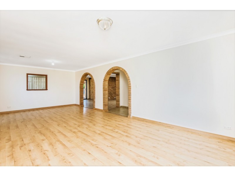 21 Minda Place, Wanneroo WA 6065