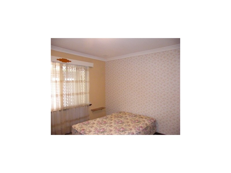 4A  Sinagra Street, Wanneroo WA 6065