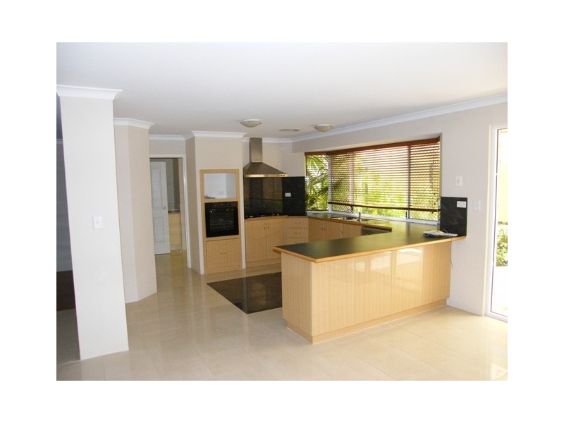6 Andrews Turn, Wanneroo WA 6065