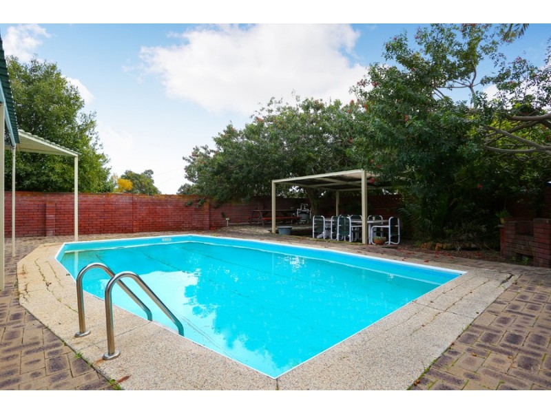 39 Taywood Drive, Wanneroo WA 6065