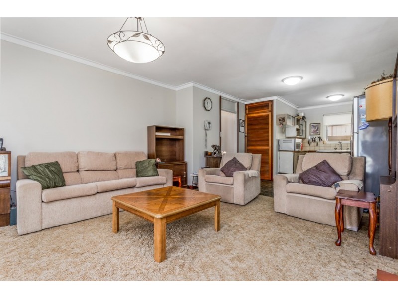 39 Taywood Drive, Wanneroo WA 6065