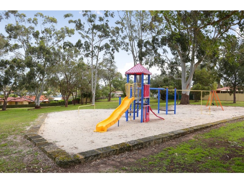 39 Taywood Drive, Wanneroo WA 6065