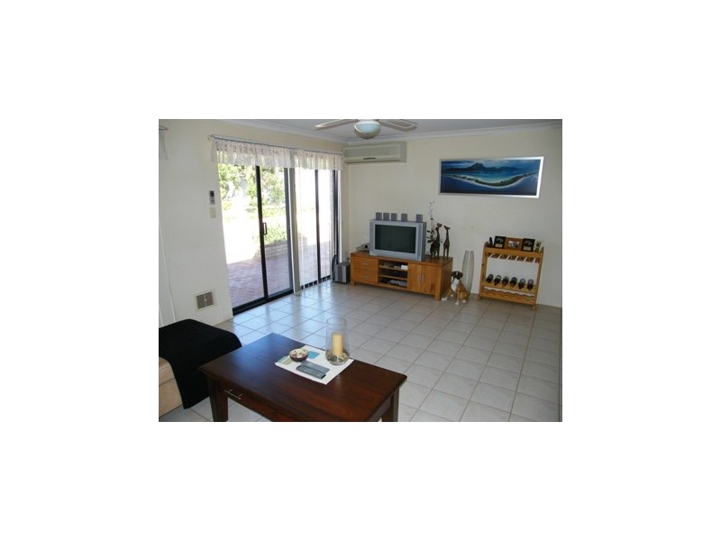 12 Samuel pl, Wanneroo WA 6065