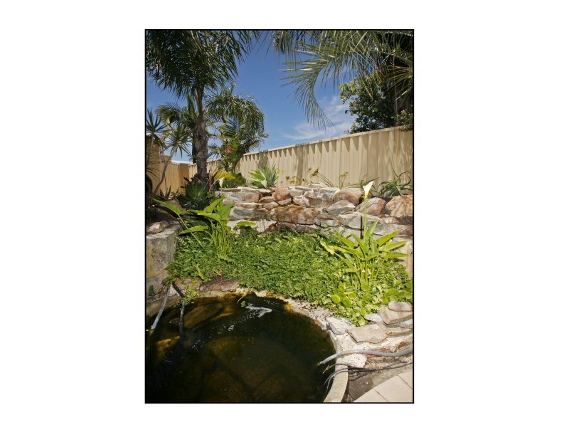 9 Gutha Rtt, Hocking WA 6065