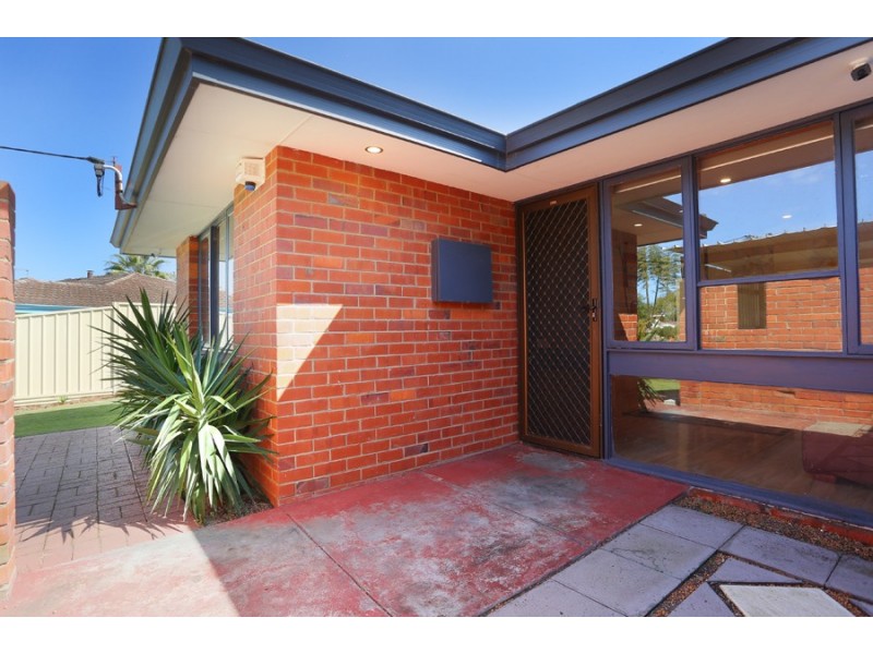 11A Neville Drive, Wanneroo WA 6065