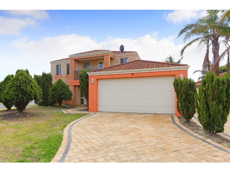 2 Malup Place, Sinagra WA 6065