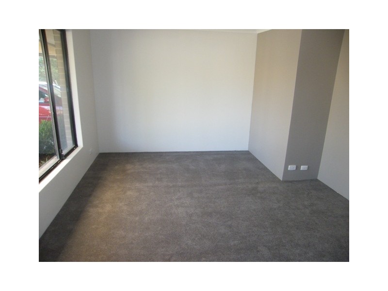 11 Sapling Way, Hocking WA 6065