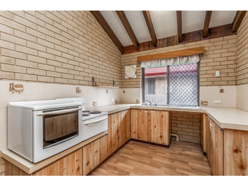 4 Nicholas Avenue, Quinns Rocks WA 6030