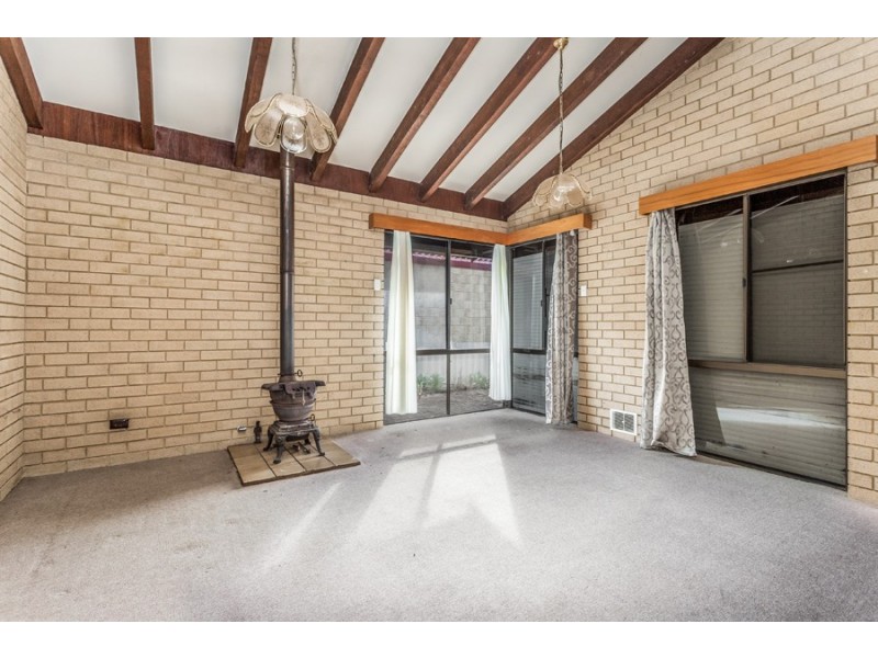 4 Nicholas Avenue, Quinns Rocks WA 6030