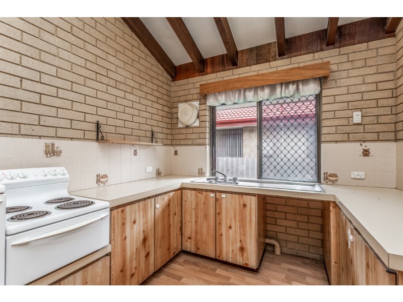 4 Nicholas Avenue, Quinns Rocks WA 6030