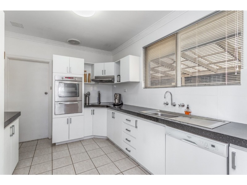 86 Ardleigh Crescent, Hamersley WA 6022