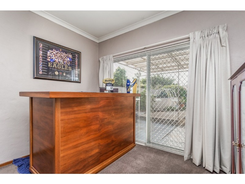 86 Ardleigh Crescent, Hamersley WA 6022