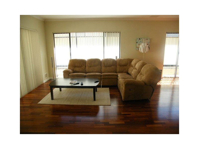 9 Dulles Way, Clarkson WA 6030