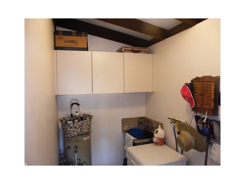 8  Taywood Drive, Wanneroo WA 6065