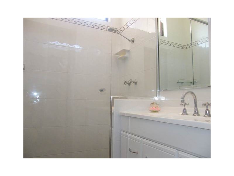 8  Taywood Drive, Wanneroo WA 6065