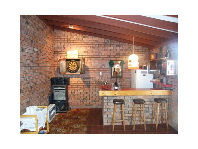 8  Taywood Drive, Wanneroo WA 6065