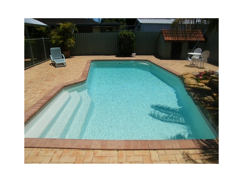 8  Taywood Drive, Wanneroo WA 6065