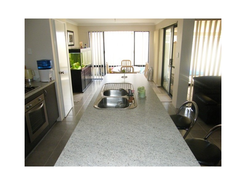 4 Politis Link, Wanneroo WA 6065