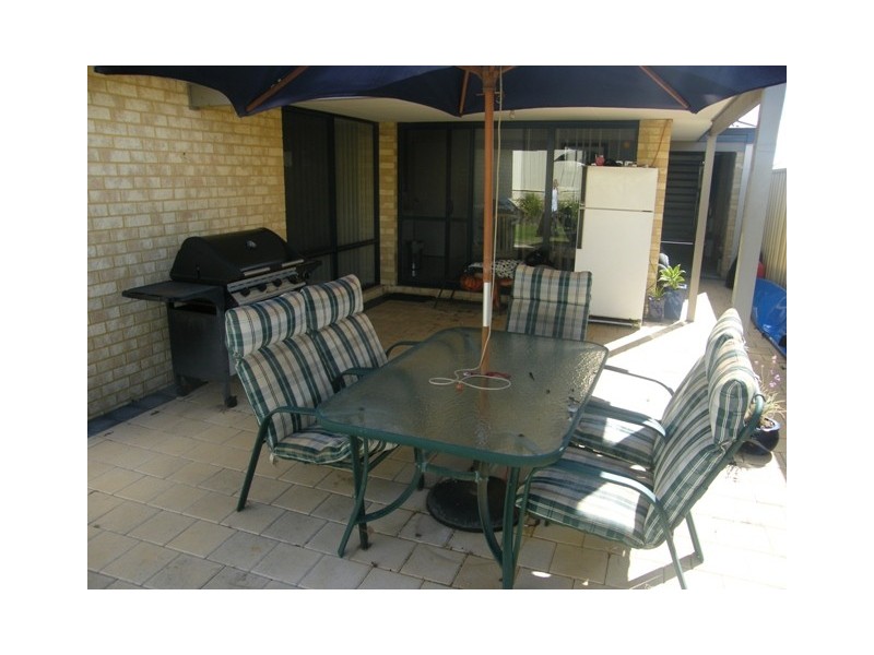 4 Politis Link, Wanneroo WA 6065