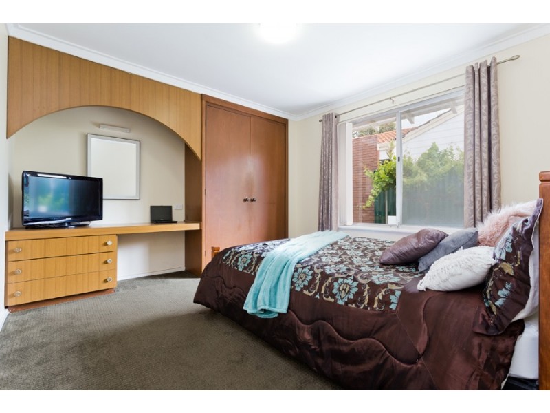 33 Bernedale Way, Duncraig WA 6023