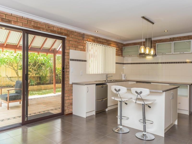 150 Scenic Drive, Wanneroo WA 6065