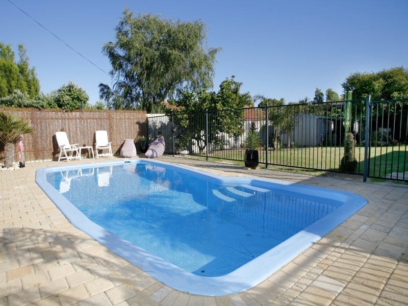 21 Nyunda Drive, Wanneroo WA 6065