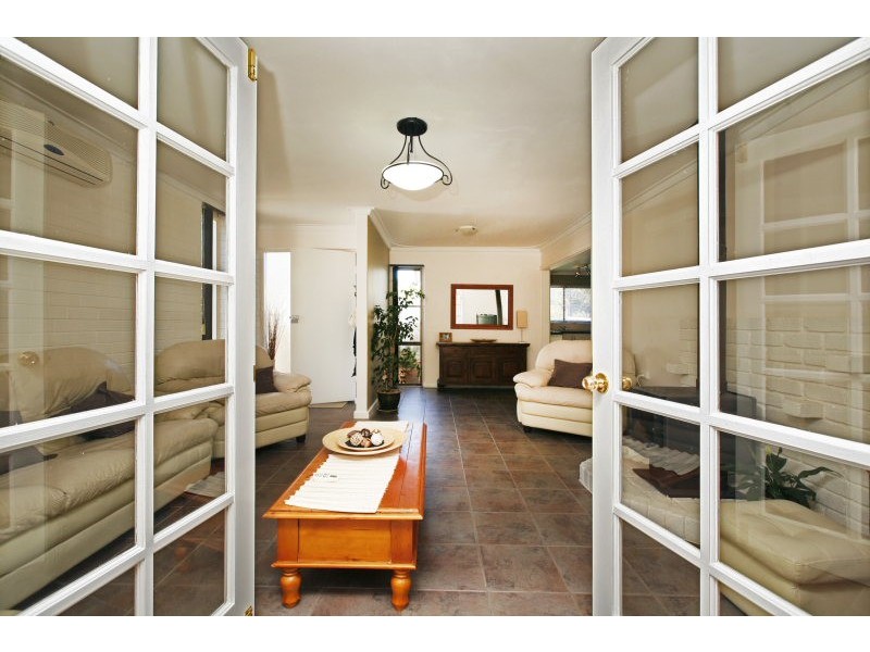 5 Wykes Court, Wanneroo WA 6065