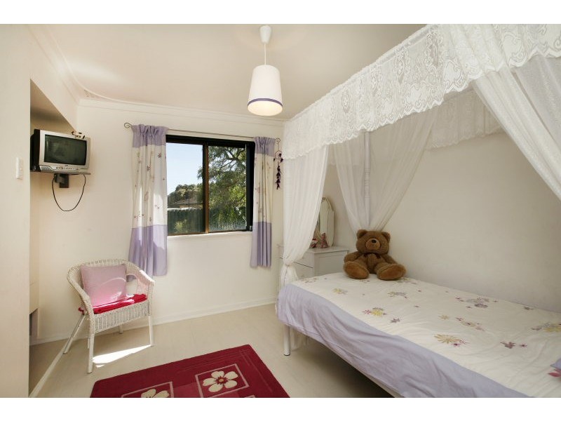 5 Wykes Court, Wanneroo WA 6065