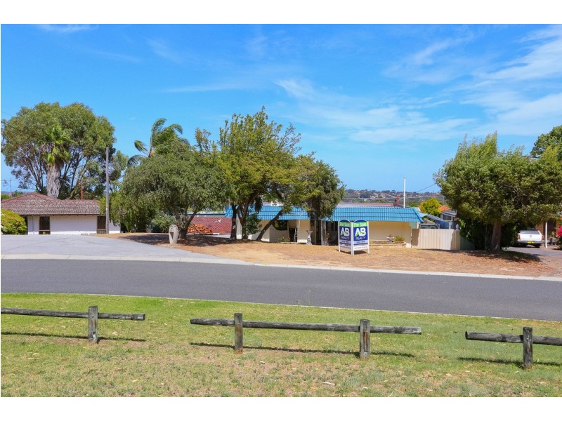 23 Nolyang Crescent, Wanneroo WA 6065