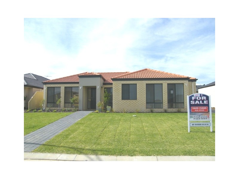 8A Ginsburg Turn, Tapping WA 6065