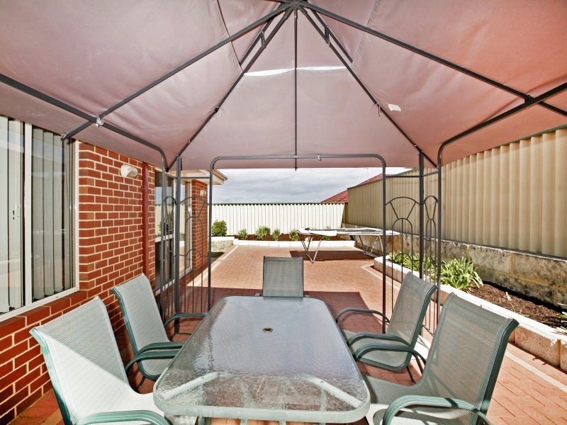 18 Lautrec Loop, Ashby WA 6065