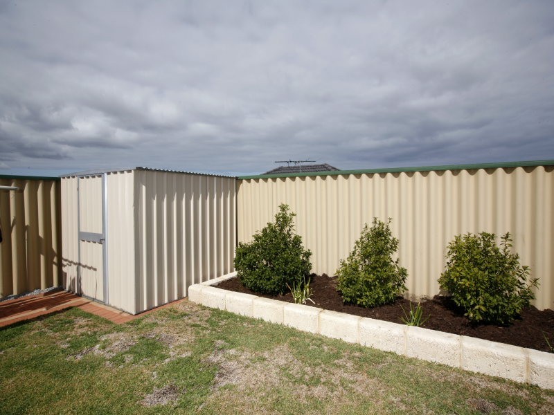 18 Lautrec Loop, Ashby WA 6065