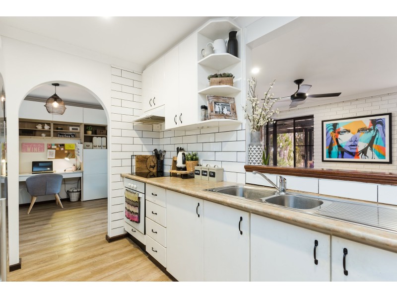 7 Wardong Place, Wanneroo WA 6065