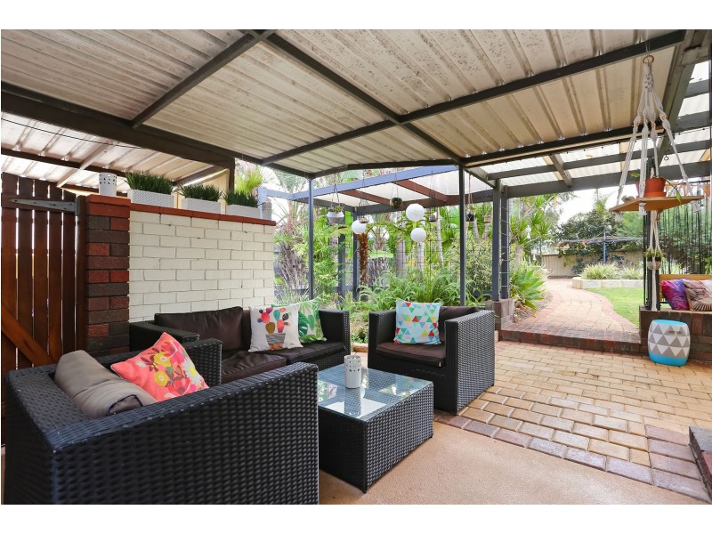 7 Wardong Place, Wanneroo WA 6065