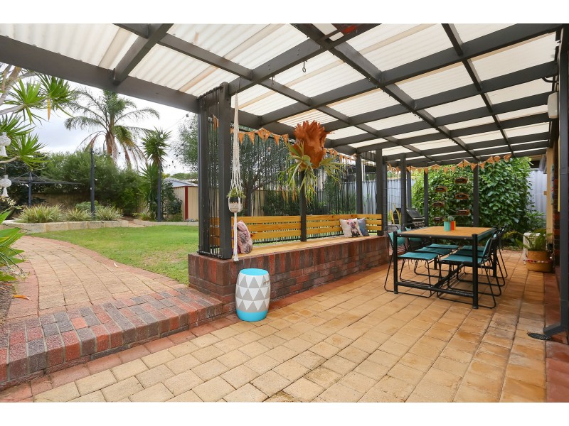 7 Wardong Place, Wanneroo WA 6065