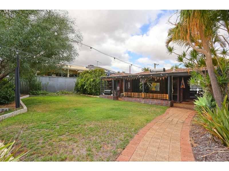 7 Wardong Place, Wanneroo WA 6065